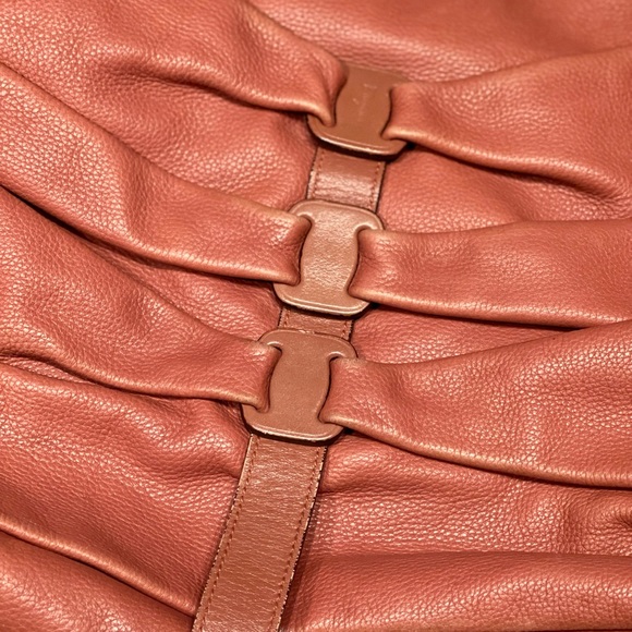 Salvatore Ferragamo Salmon Leather Ruched Hobo Bag [GG-21B247] - Picture 9 of 16